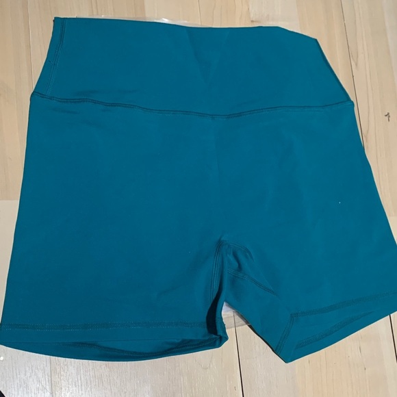 nyathera Pants - Elegant Teal High-Waisted Women's Shorts